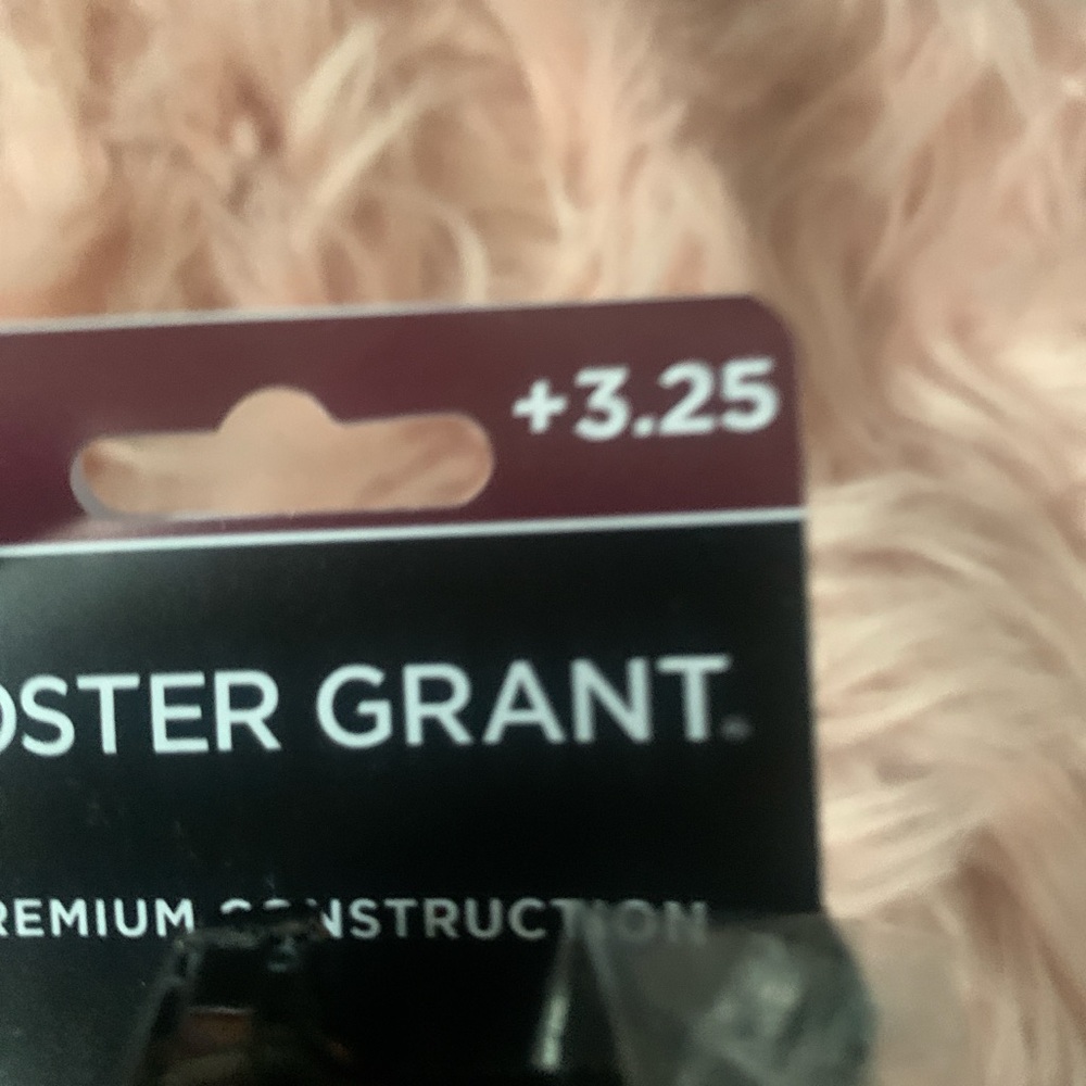 Foster Grant Premium Black Glasses - Picture 2 of 4